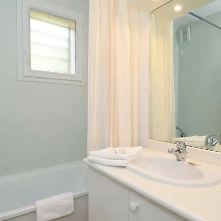 Odalys Les Bains D'avene 3* Avene